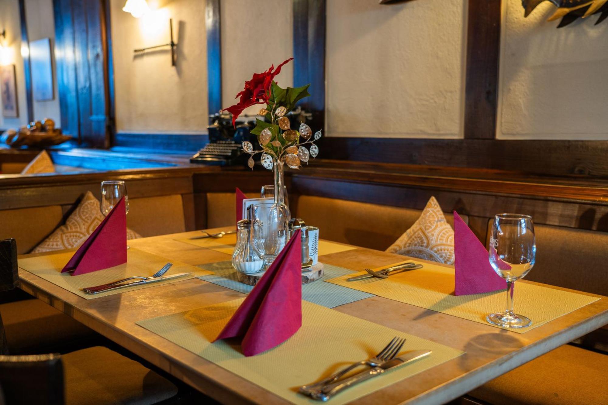 Landhotel & Restaurant Kains Hof Uhlstädt Kültér fotó