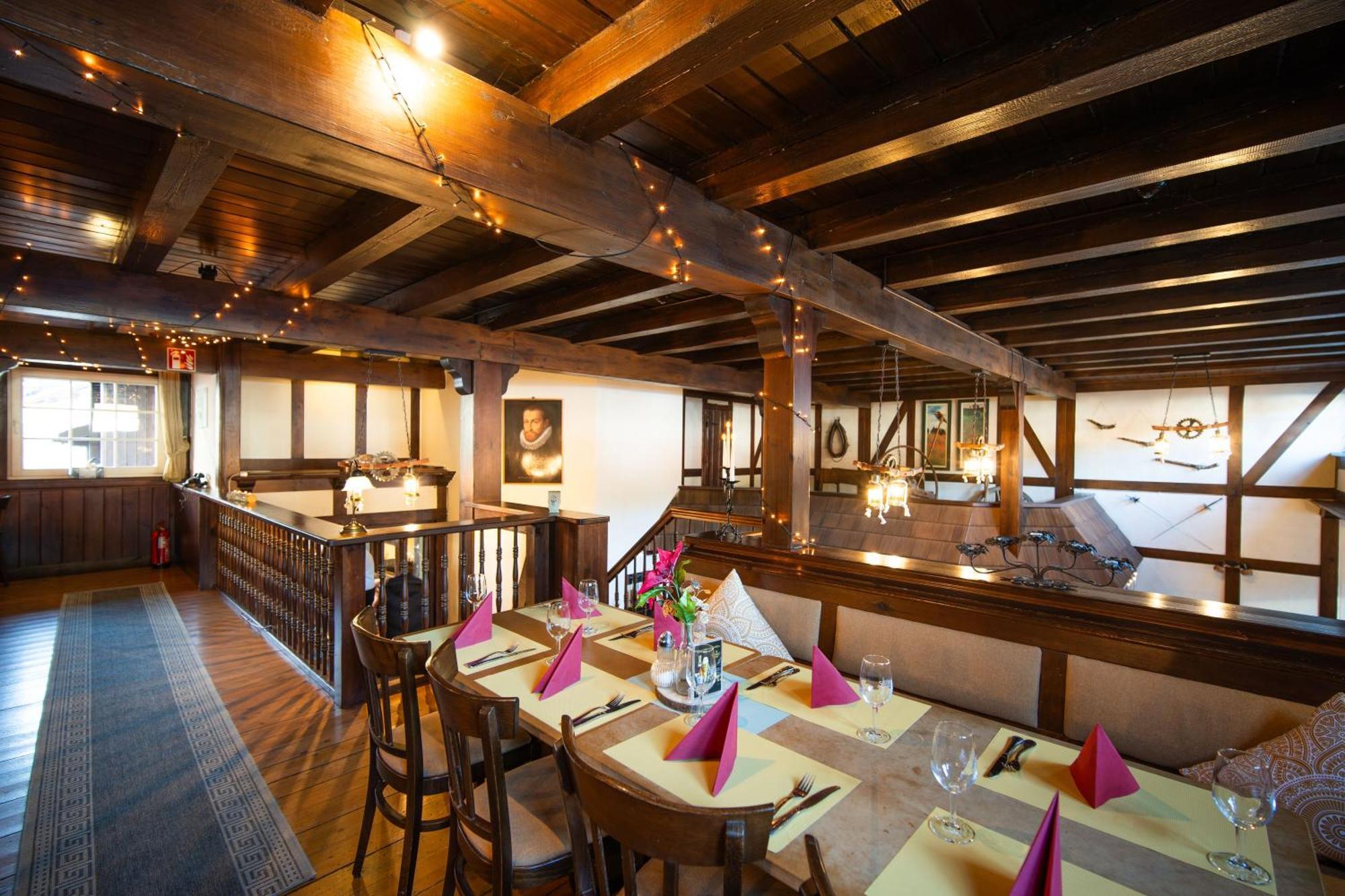 Landhotel & Restaurant Kains Hof Uhlstädt Kültér fotó