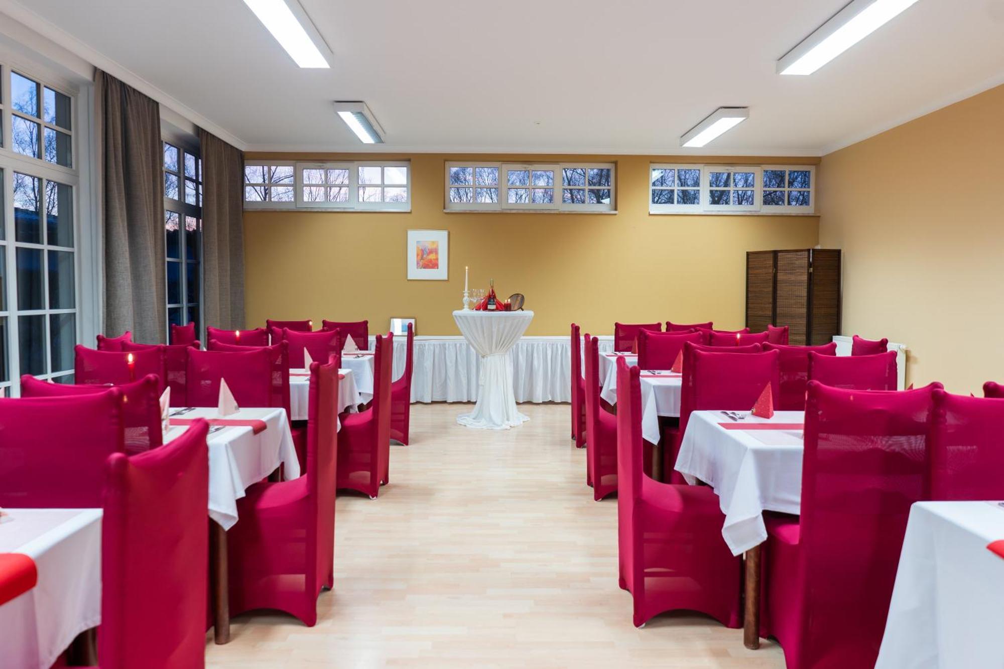 Landhotel & Restaurant Kains Hof Uhlstädt Kültér fotó